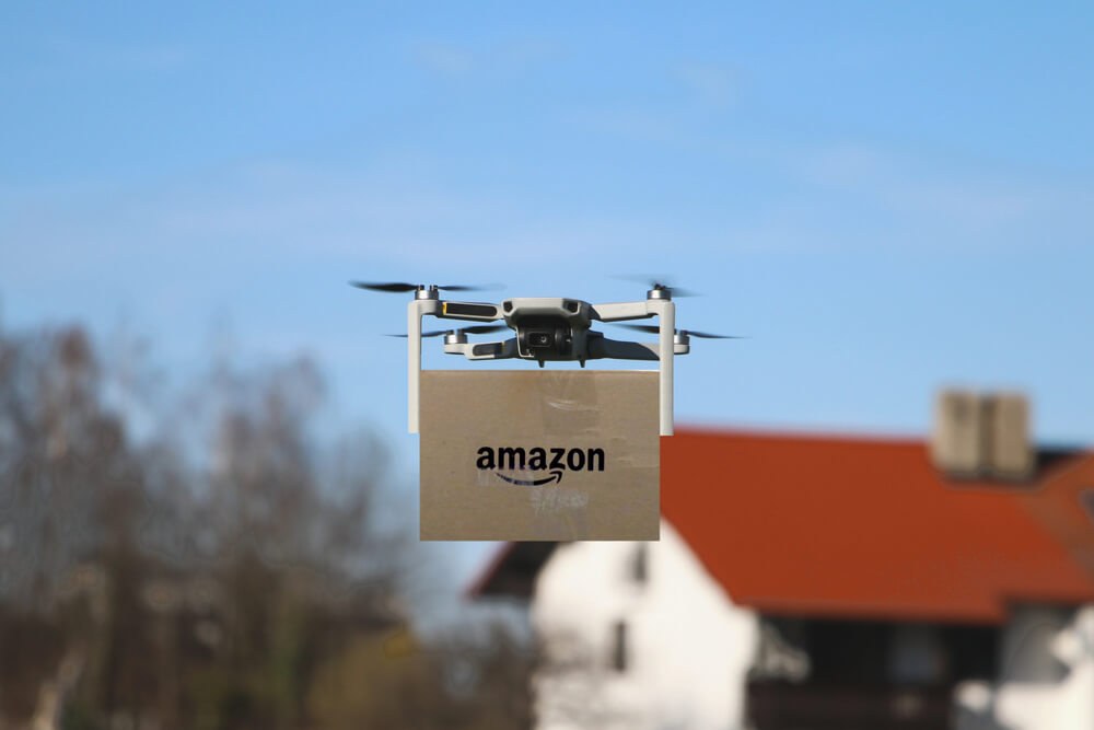 Amazon Drone w Package