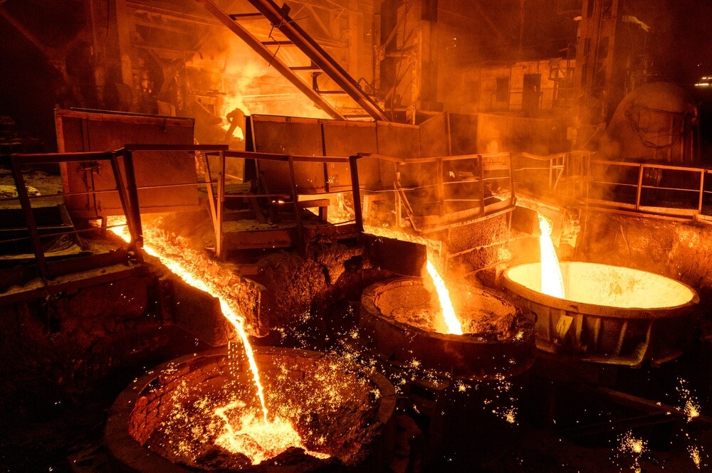 Blast furnace Molten metal